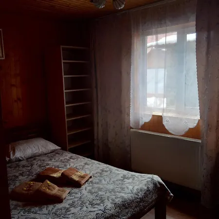 Anastasia Konukevi Bukovel